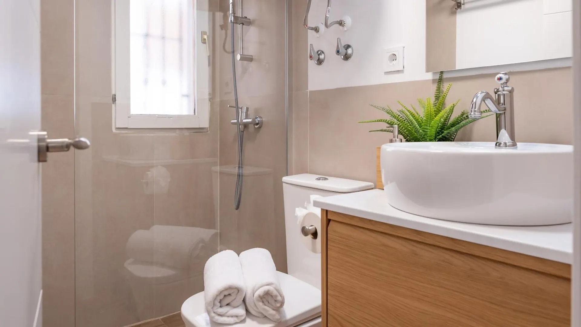 Mrs El Rinconcito Del Albaicin Parking Incluido Apartman Granada